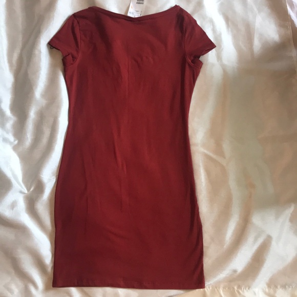 NWT 🌸H&M bodycon T-shirt dress - Picture 6 of 8